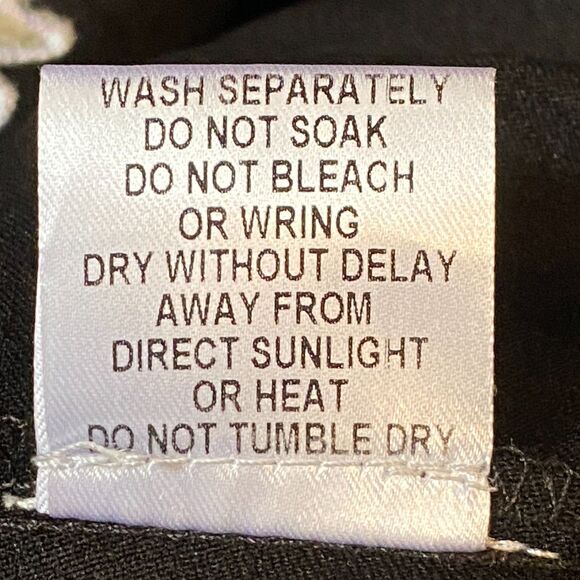 Sourpuss Skullduggery Suzie Skirt XXL Goth Punk Alt Retro - Free Shipping - Picture 7 of 8